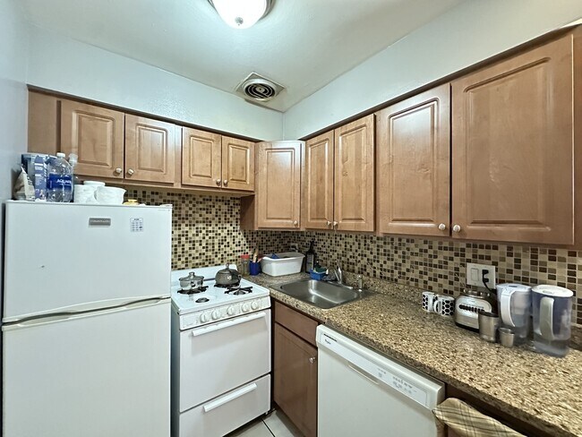 Photo - 5820 N Sheridan Rd Unit 602