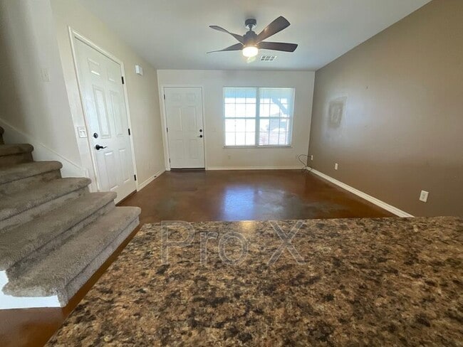 Photo - 408 Carson Way Unit Apt A