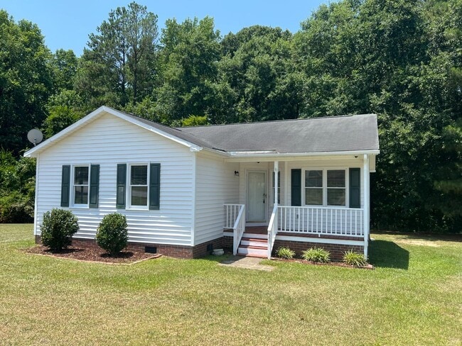 Building Photo - 500 Chinaberry Ln