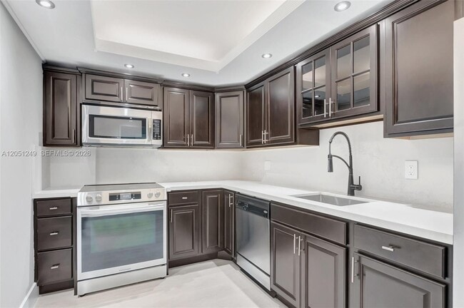 Building Photo - 2851 S Ocean Blvd Unit 4M