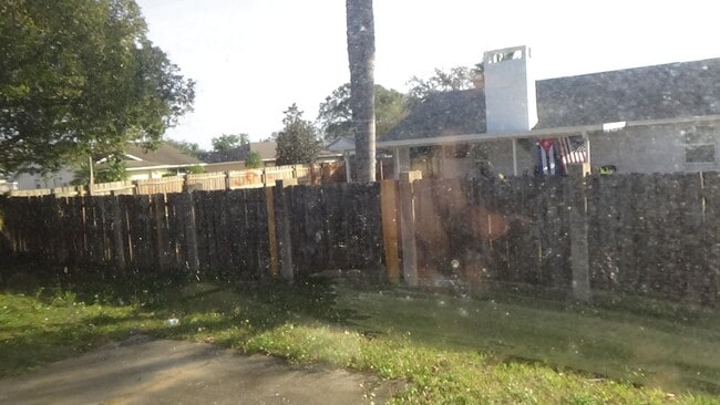 Photo - 2Bedroom 2 bathroom in Lakeland