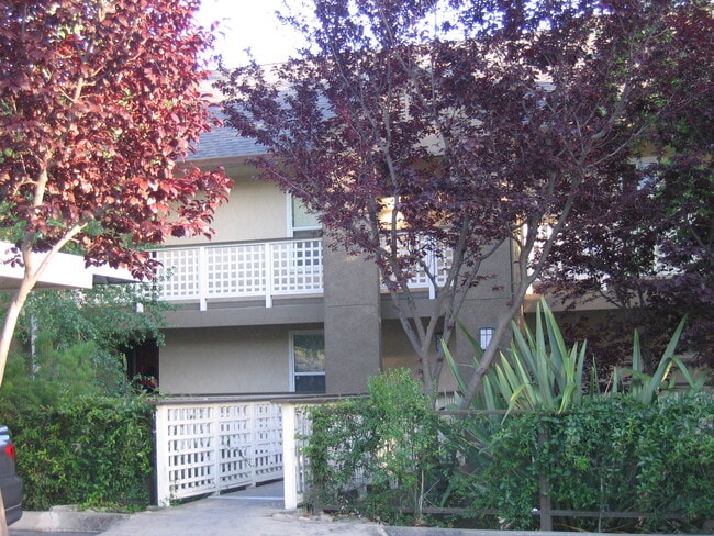 Building Photo - 705 Canonbury Way Unit 385 Rental