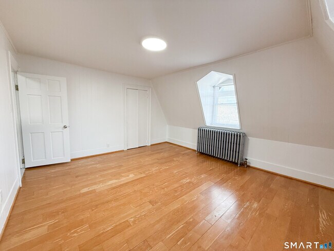 Photo - 40 Franklin St