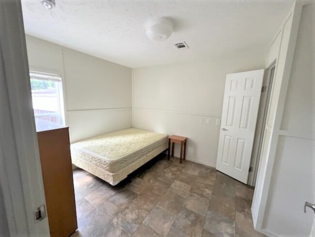 Photo - 12108 Diana Dr