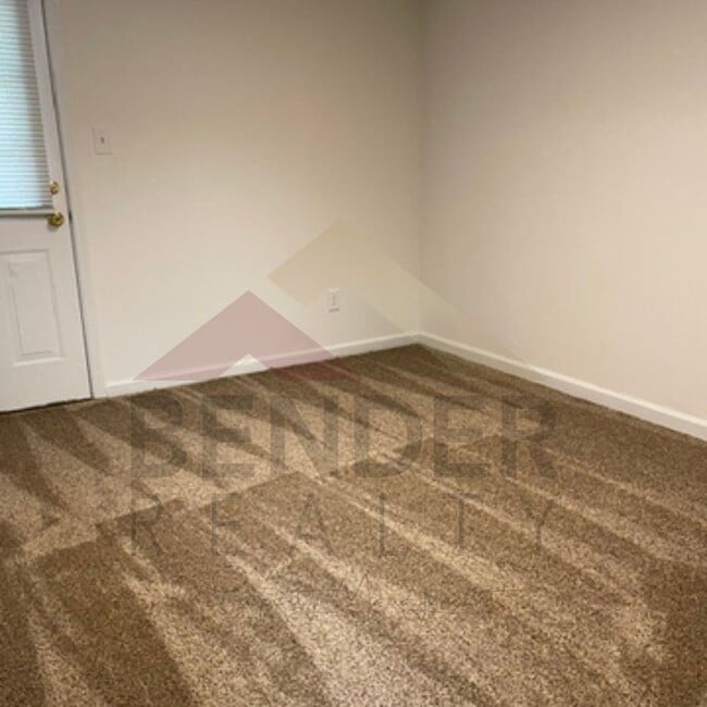 Photo - 1505-1507 Rustic Dr Unit 1507