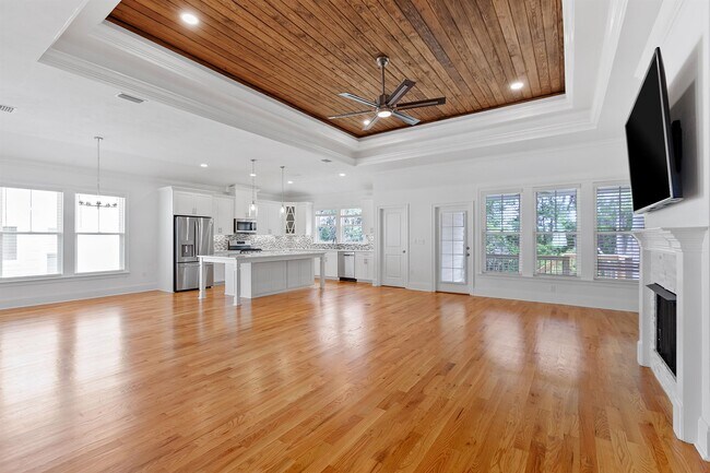 Photo - 2505 Mount Vernon Ln House