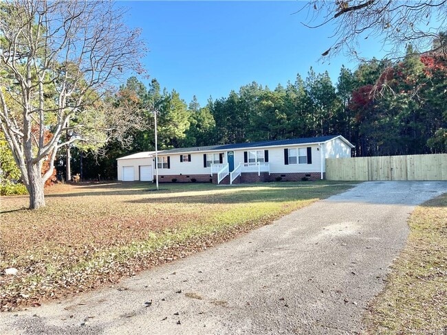 Photo - 140 Gibbs Rd