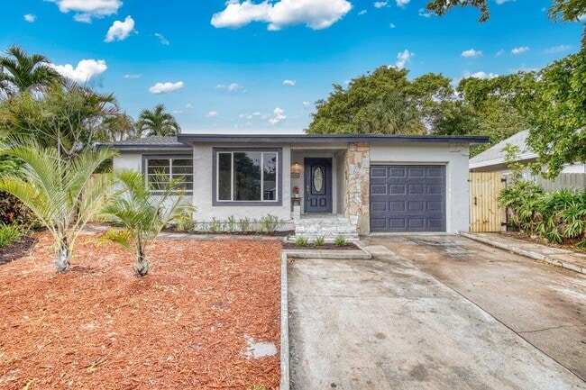 Photo - 1021 S M St Casa