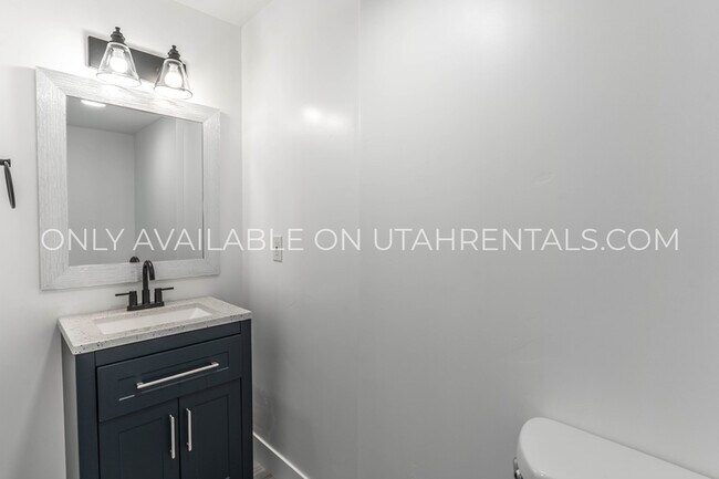 Photo - 1076 E Northridge Dr