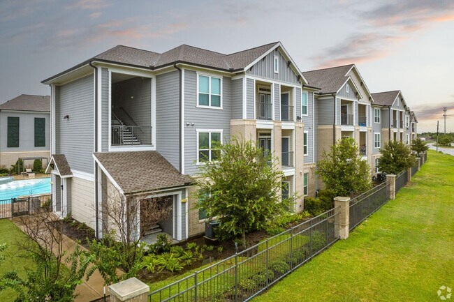 Photo - 24002 Colonial Pkwy Unit 4210