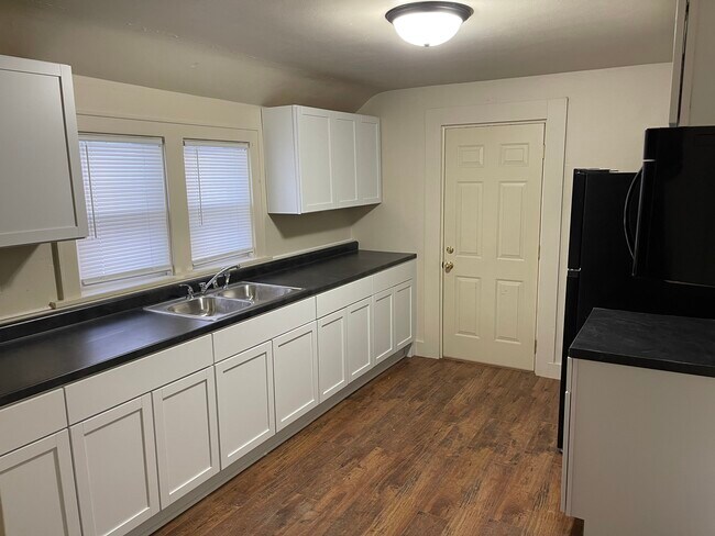 Photo - 821 Wright St Apartamentos Unidad 821A Wright