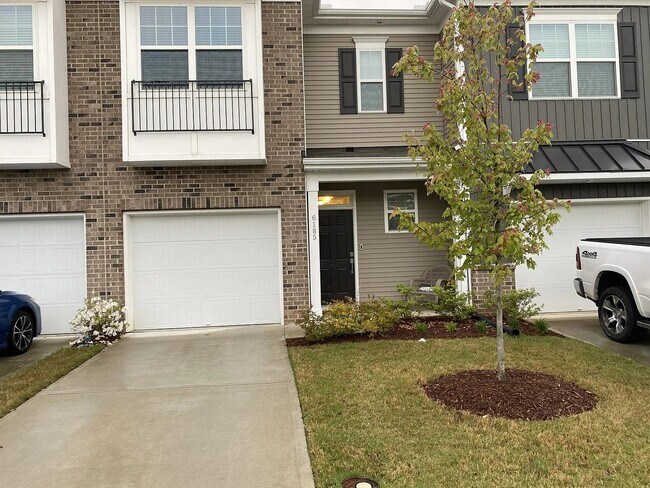 Photo - 6185 Beale Loop