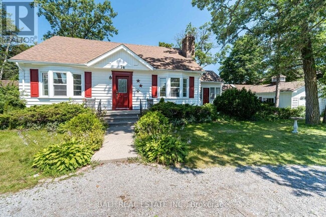 Photo - 74 King St E