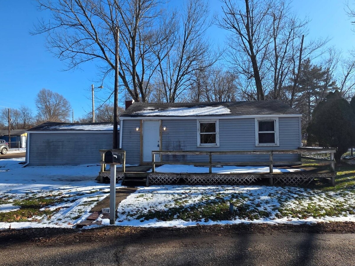 Photo - 2700 4th St SE