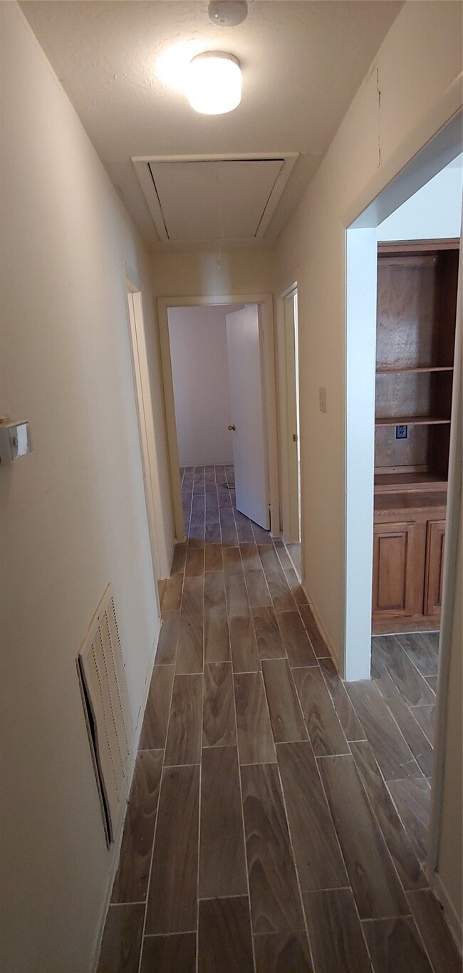 Photo - 10822 Lynbrook Dr Unidad a