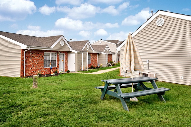 Photo - Russell''s Crossing