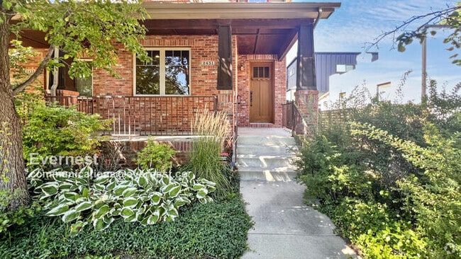 Building Photo - 2451 S Williams St Rental