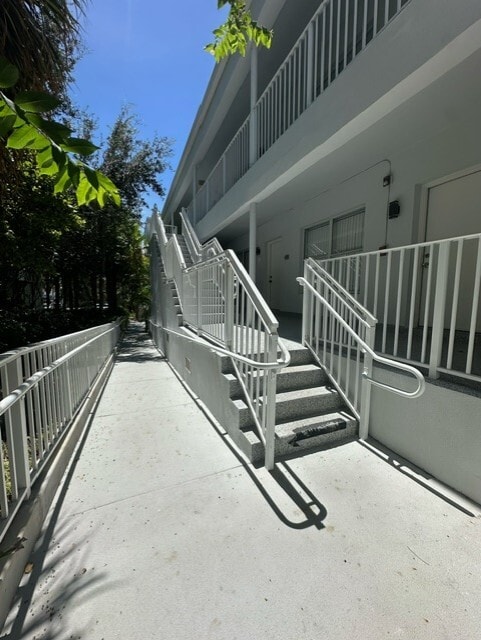 Photo - 9248 Collins Ave Unidad 105