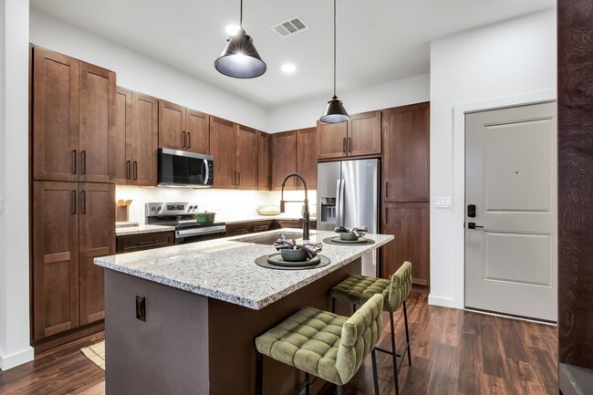 Photo - Cortland Peterson