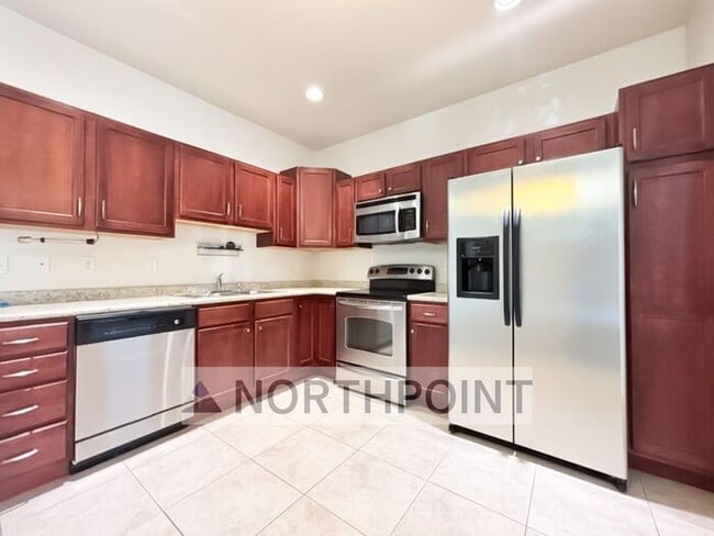 Photo - Summerlane Townhome - 2 Bed 1 Bath - HOA PAID!