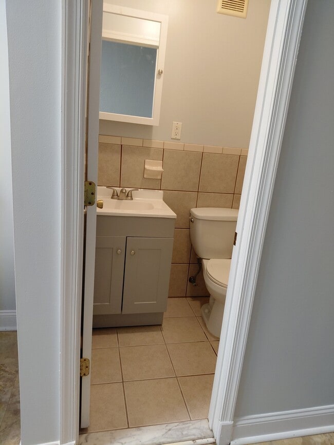 Photo - 22 N Kresson St