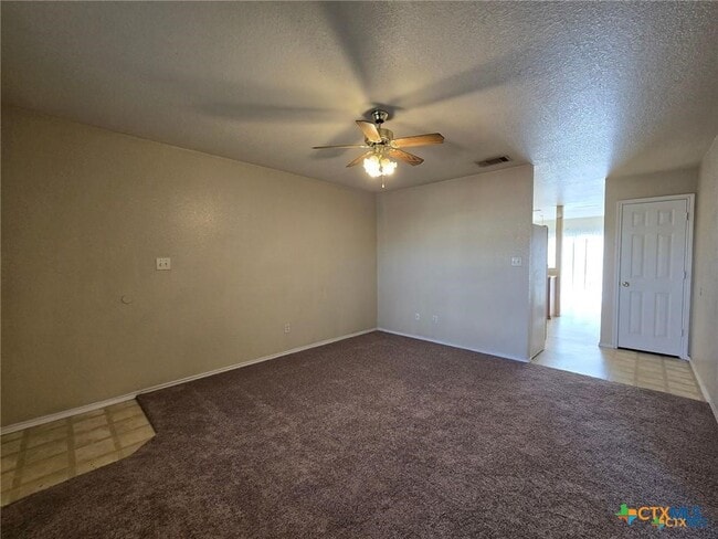 2808 Leroy Cir Unit c