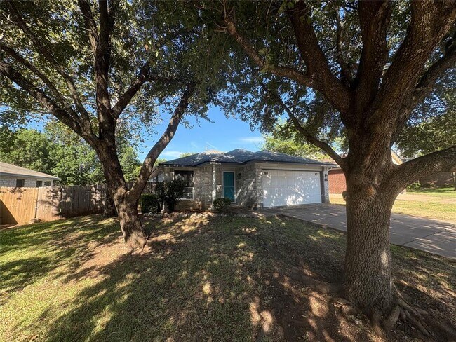 Building Photo - 1207 Shaun Dr Rental