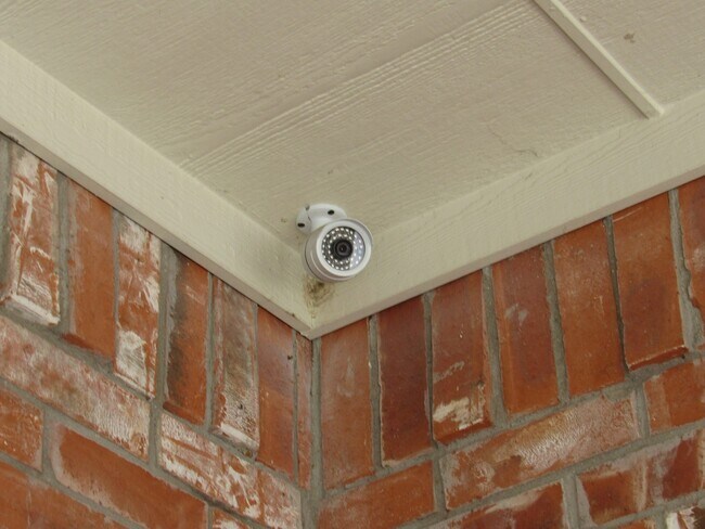 Photo - Marshall Court