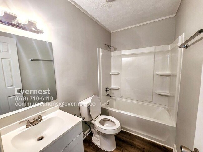 Photo - 313 Stokes St