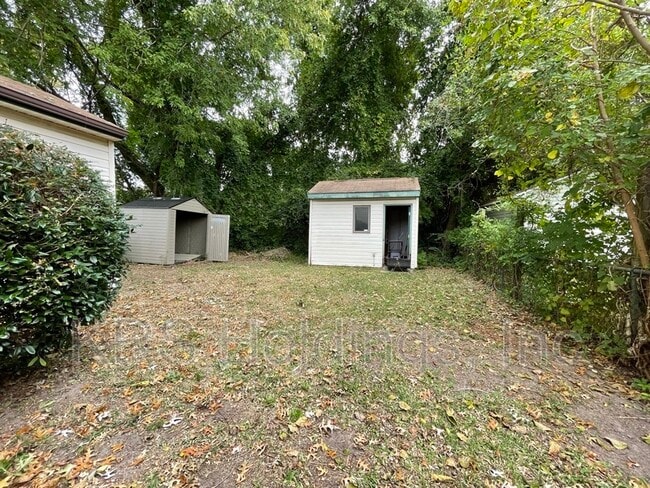 Photo - 502 Shelton Rd