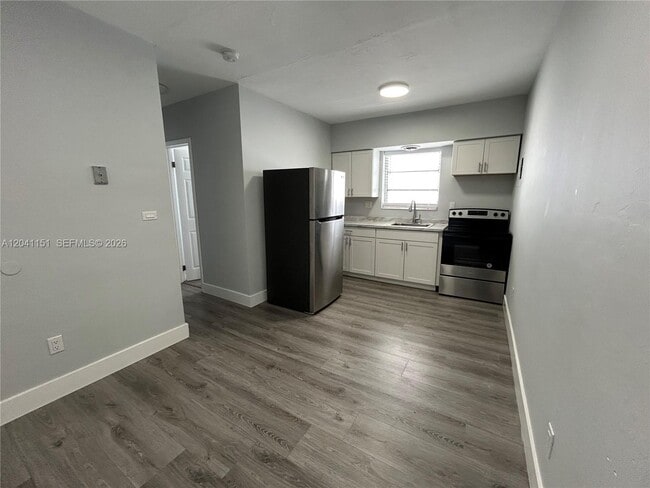 Photo - 1346 Alton Rd Unit B2