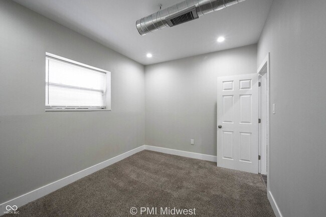Photo - 2060 N Delaware St Unit 3