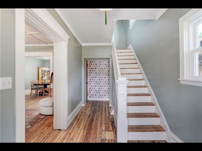 Photo - 1124 Bellaire Ave