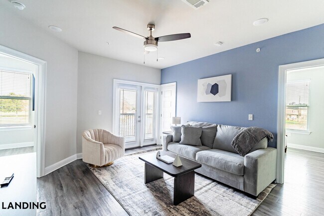 Photo - 1499 Central Park Blvd Unit 922