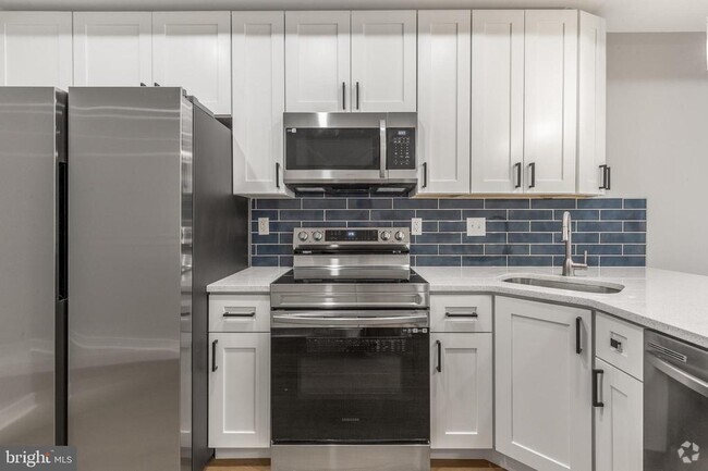 Building Photo - 2344 W Seybert St Unit 1 Rental
