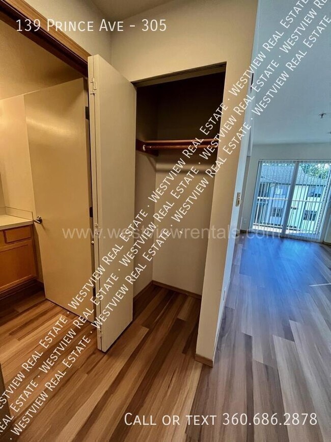 Photo - 139 Prince Ave Unit 305