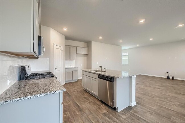 Photo - 212 Strand Ln