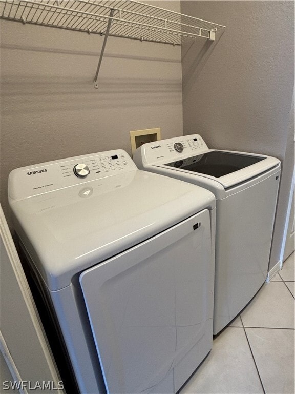 Photo - 2210 Grove Dr