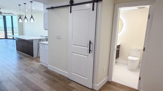 Photo - 1 Beach Dr SE Unit 2512