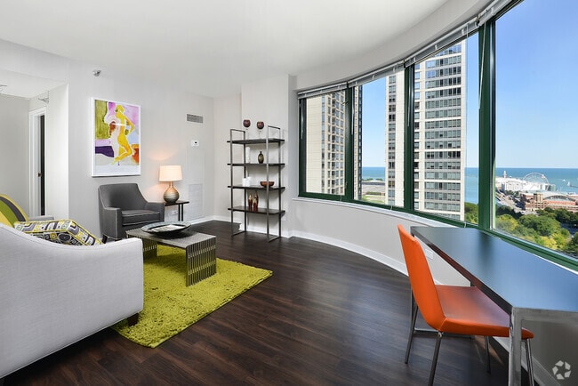 Building Photo - 350 E Ohio St Unit 34G Rental