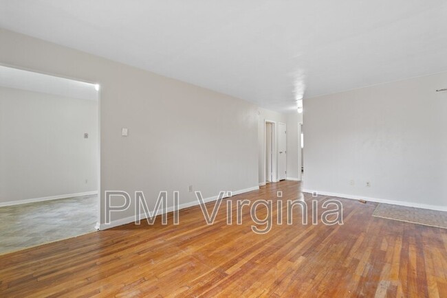 Photo - 2412 Courtney Ave Condo Unit 2