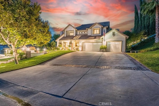 15305 Saddleback Rd