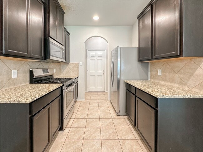 Photo - 105 Camelot Pl Ct