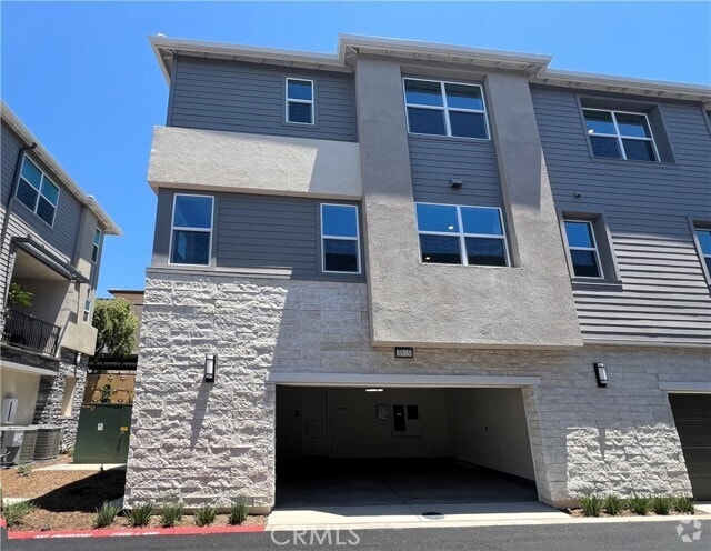 Building Photo - 3525 Indigo Privado Rental