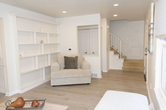 Photo - 1729 Archwood Ln