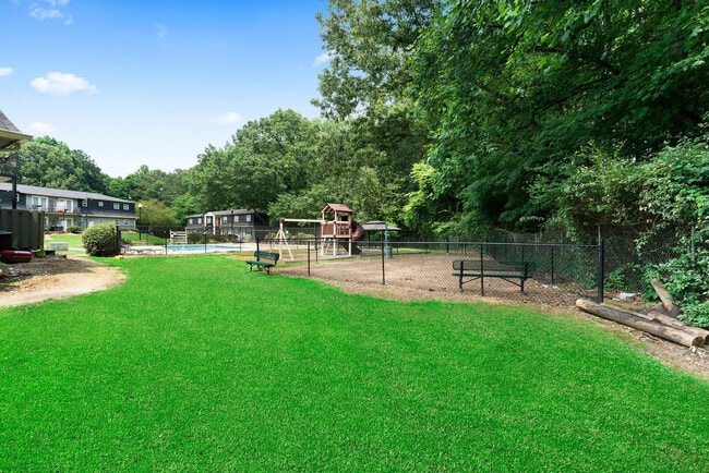 Photo - Room in Apartment on Mt Zion Rd