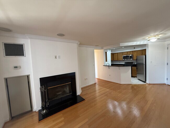 Photo - 1230 23rd St NW Unidad 9