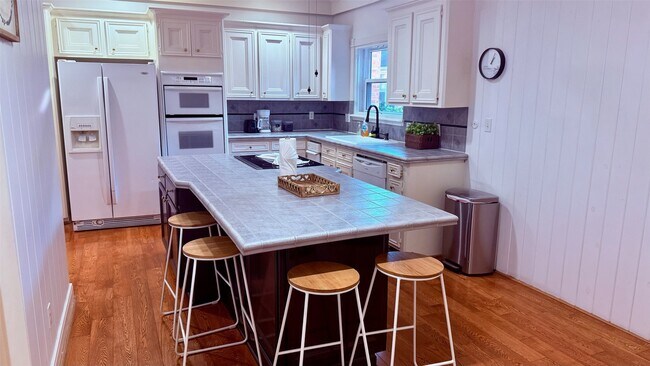 Photo - 1802 Potomac Dr Unit C