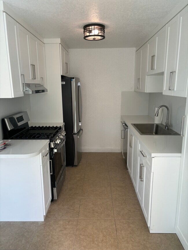 Photo - 1710 California St Unit 1710 California #3