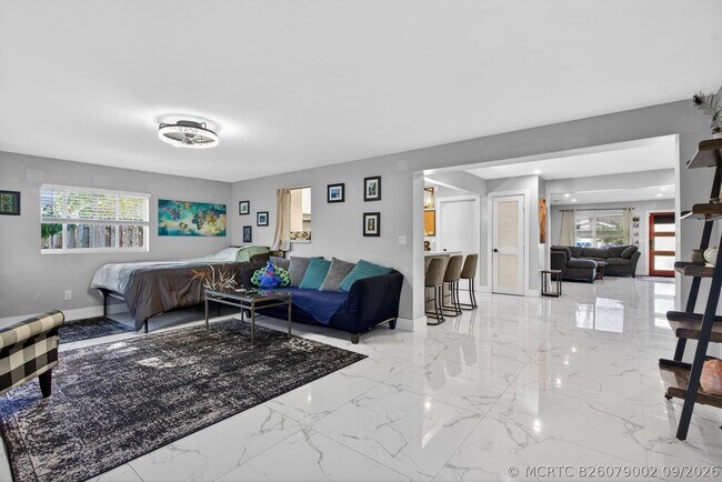 3330 NW 69th St
